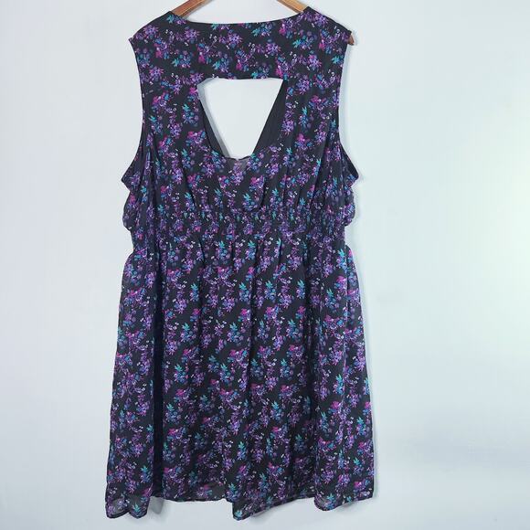 Torrid Black Floral V Neck Sleeveless Mini Skater Dress Size 4X Whimsigoth - Picture 3 of 10